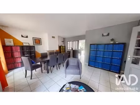 vente maison traditionnelle 9 pièces
