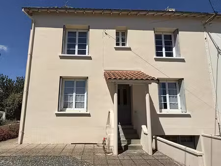 maison avec sous sol- jardin- 4 chambres