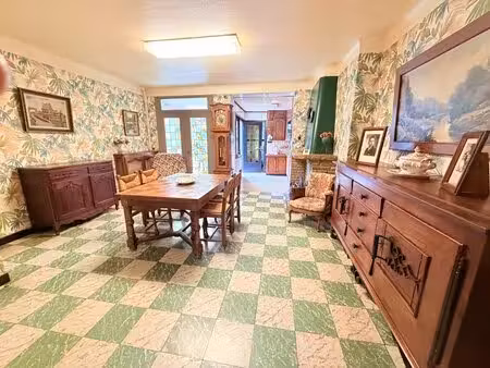 maison 3 chambres  avec jardin et garage à tourcoing - fort potentiel !