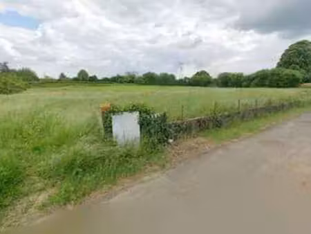 vente terrain à aigondigné (79370) : à vendre / aigondigné