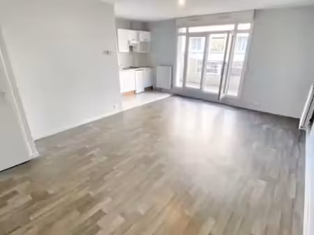 location appartement 1 pièce 31 m² à aulnay-sous-bois (93600)  700 €