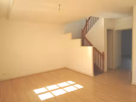 appartement saintes 3 pièce(s) 67 m2