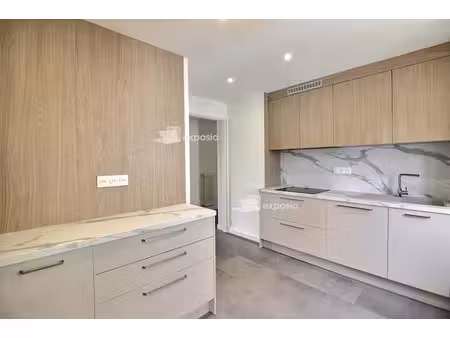 location appartement 3 pièces 93.48 m² à strasbourg (67000)  1 670 €