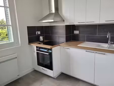 location meublée appartement 2 pièces 43 m² à athis-mons (91200)  890 €