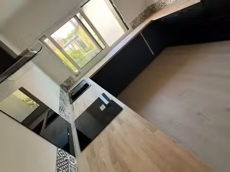 location appartement 4 pièces 90 m² à clermont-ferrand (63000)  1 200 €