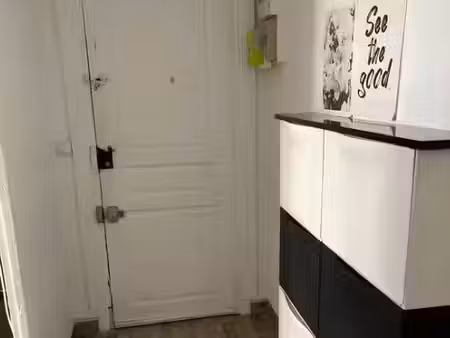 location meublée appartement 2 pièces 35 m² à clichy (92110)  1 150 €