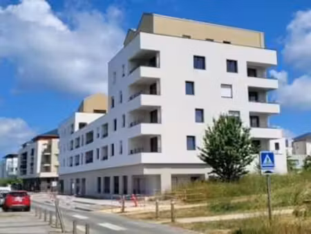 location appartement t1 à avrillé (49240) : à louer t1 / 38m² avrillé