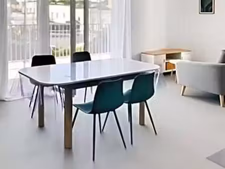 location appartement 3 pièces meublé à la roche-sur-yon (85000) : à louer 3 pièces meublé 
