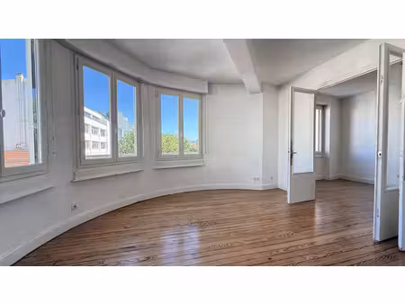 appartement t4 lumineux centre-ville clermont-ferrand