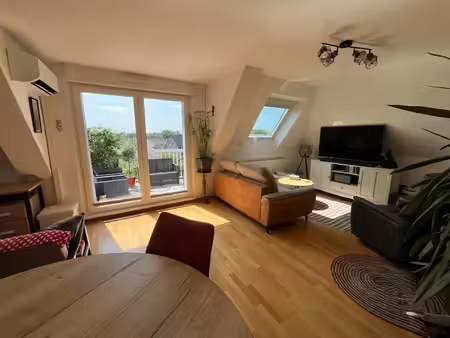 duplex 4 pièces 119 m² au sol avec double garage et cave