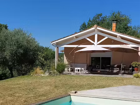 maison au calme avec grand terrain- 12 km au nord d'auch