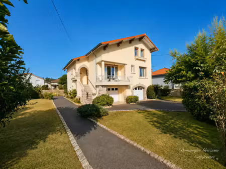maison aurec sur loire  3 chambres 10mn centre bourg aurec sur loire  terrain plat et pisc