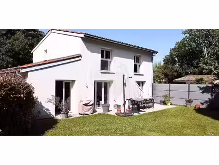 maison avec jardin et terrasse limas (69)