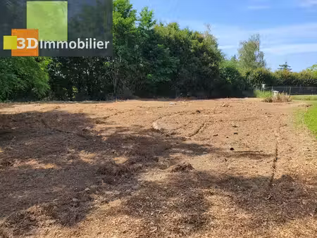 proche bletterans (39 jura)  à vendre terrain constructible viabilisé de 1034 m²