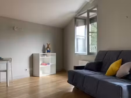 location meublée appartement 1 pièce 30.76 m² à caluire-et-cuire (69300)  622 €