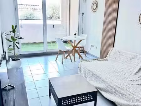 garantie visale exigée – t2 meublé de 40 m² avec balcon à castelnau-le-lez