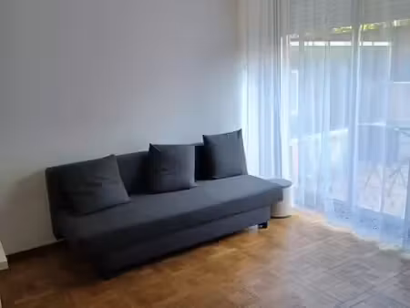 location meublée appartement 1 pièce 23 m² à marseille 8ème (13008)  650 €
