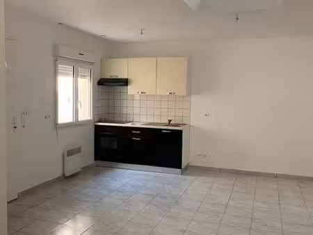 2 pièces -secteur résidentiel au calme