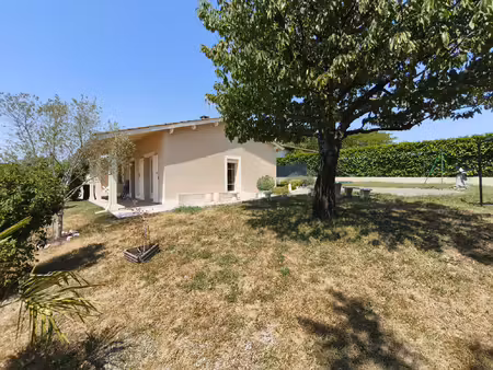 maison t4 de plain-pied avec garage et jardin clos