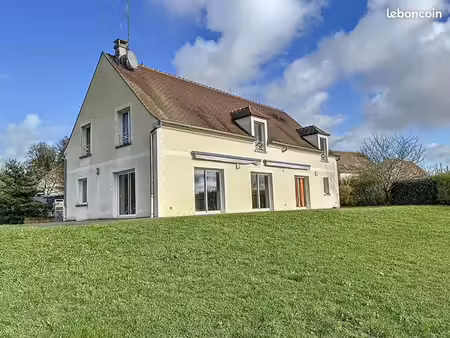 pavillon 6 pièces 216 m²