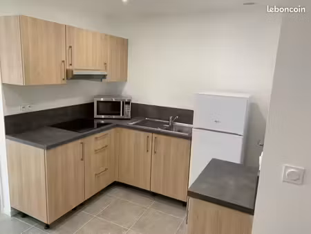 f2 quartier anglais 40m2