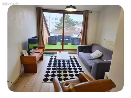 appartement avec terrasse idéal colocation