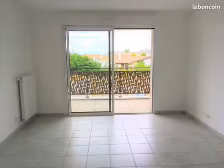 appartement t2 avec cave et parking