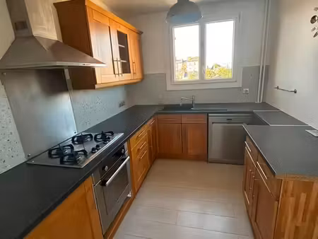 a louer appartement 3 pièces le mans au patis st lazare