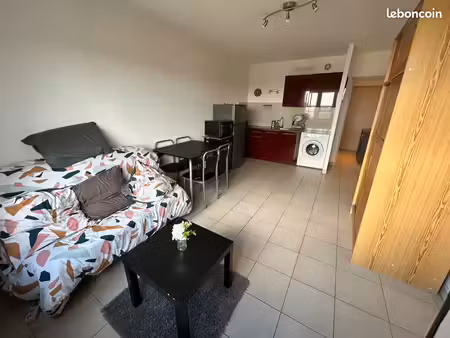 studio meublé 25m2 metz devant les ponts