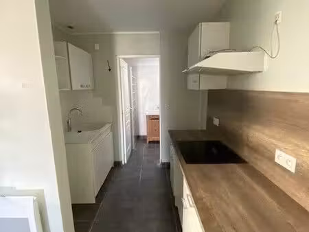 appartement 3 pièces 77 m²