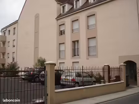 studio meublé à moulins centre ville  allier 03000