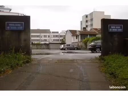 parking à louer dans une résidence à nancy