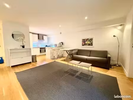 paris 1er 2 pièces 45 m2