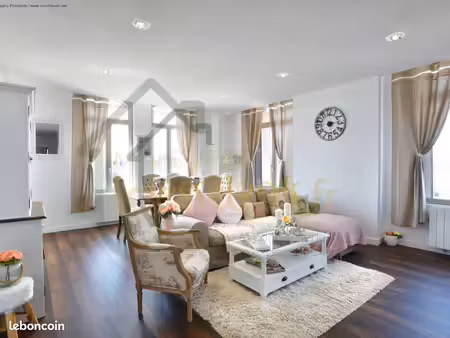 appartement 3 pièces 104 m²