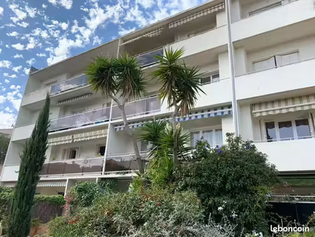 t3 60 m² – la mitre – résidence de standing – proche mer