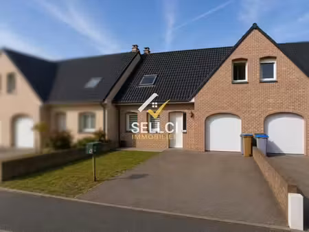 maison . 4 pièces . 110 m²