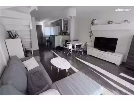 maison 5 pièces 93 m²