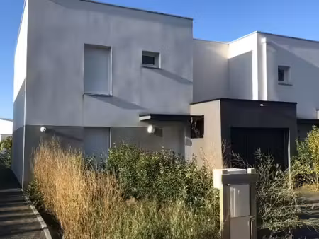 maison 101 m² vannes