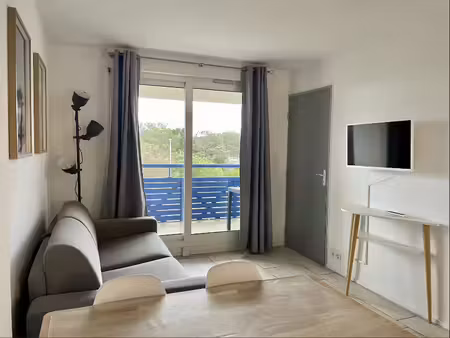 location appartement 2 pièces à lacanau (33680)  650 €
