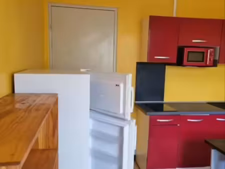 studio tampon à côté de l université