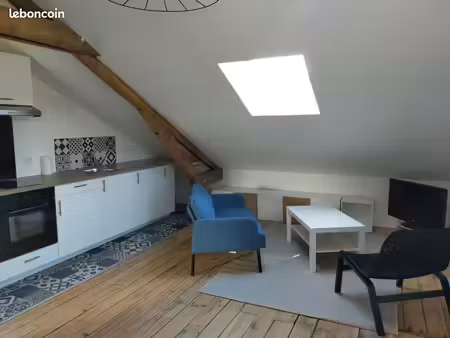 t1 bis meublé  électricité  eau  internet compris