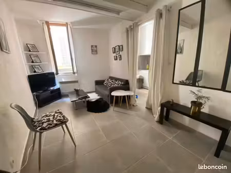 aix centre-ville proche mairie t2/3