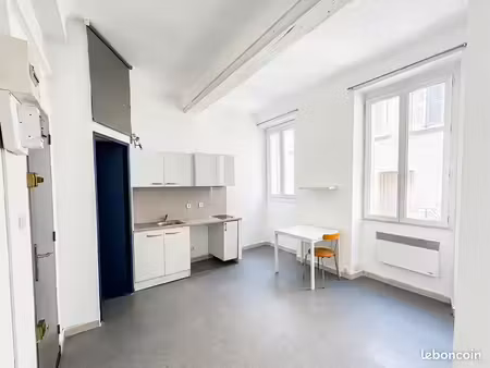 studio centre ville marseille