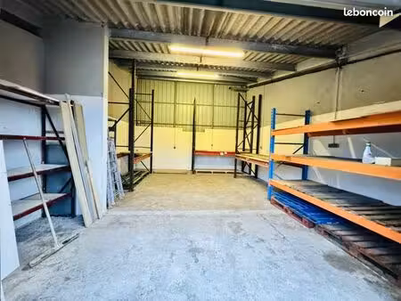 local industriel 45 m²