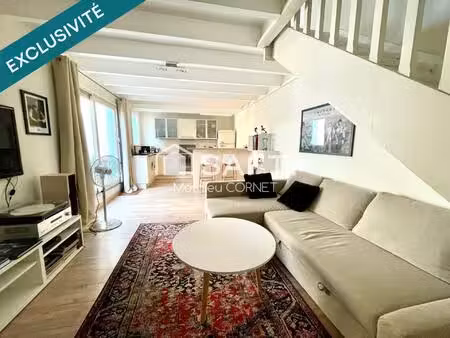 jolie maison mitoyenne avec terrasse proche jardin public
