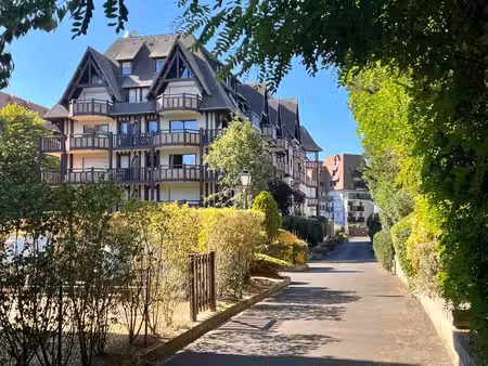 deauville – appartement à quelques pas de la plage et du centre-ville