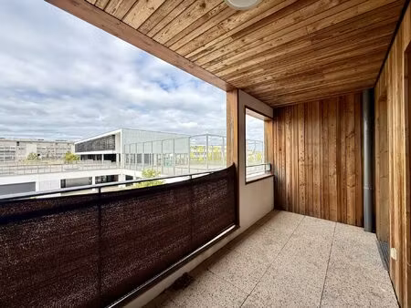 bel appartement t3 lumineux avec loggia  parking privatif – fl