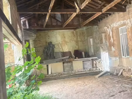 immeuble st henri permis 6 appt accordé purger