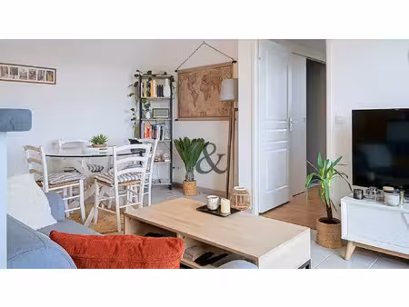 location appartement 2 pièces 42 m² à la chaussée-saint-victor (41260)