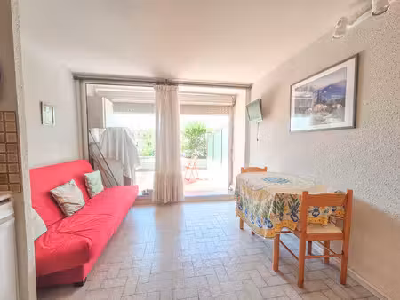 t2 avec sa grande terrasse ensoleillée